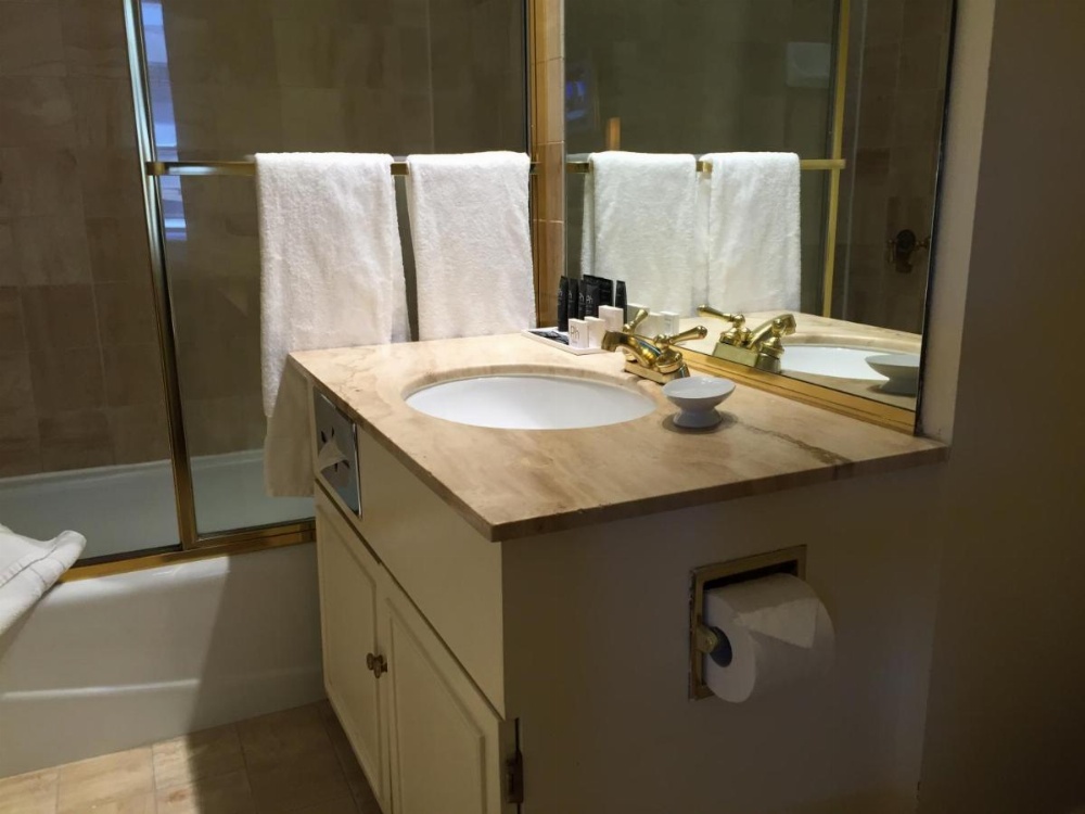 Kensington Park Hotel Image 14